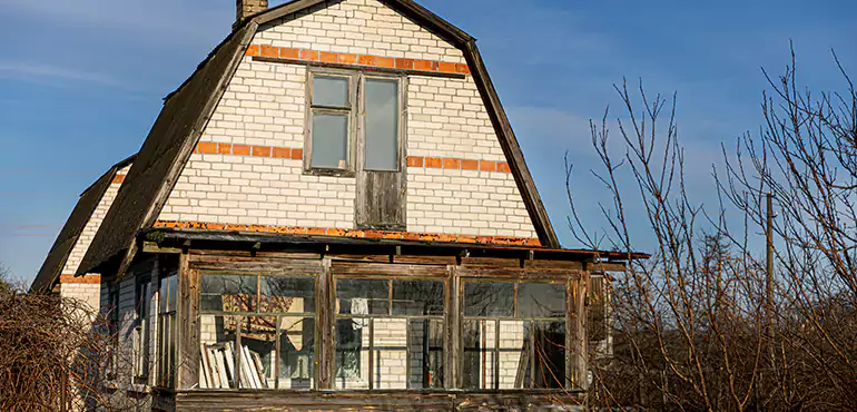 Types of Houses We Buy Without Repairs in Anchorage, AK